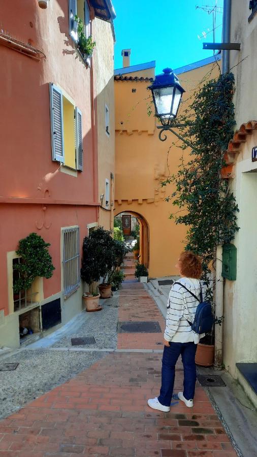 Menton, Centre Historique, Vue Mer Exterior foto